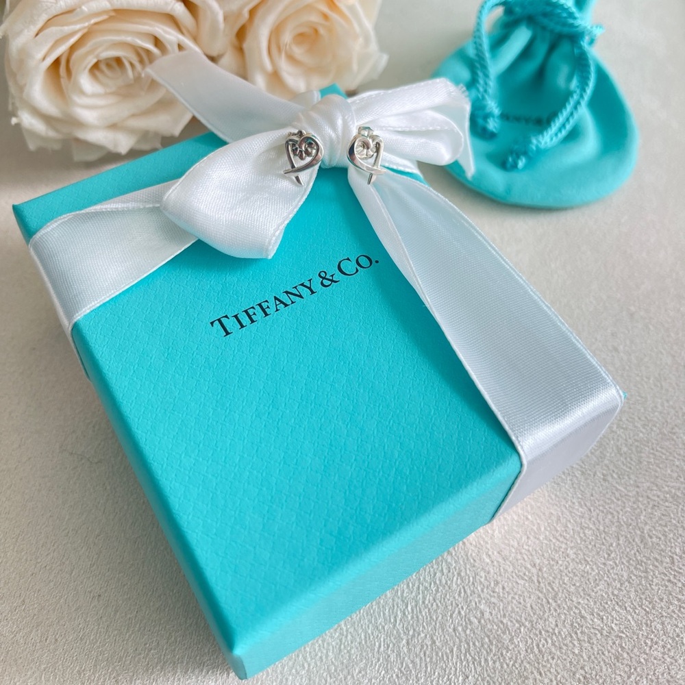 Tiffany Paloma Picasso Loving Heart Earrings in Sterling Silver NEW $575